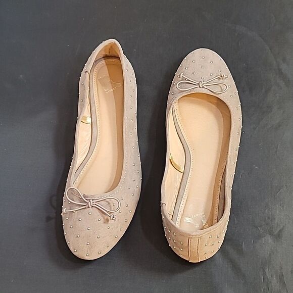 REPORT STUDDED ROUND TOE SLIP-ON WOMEN"S BALLET FLATS SHOE - Picture 10 of 14